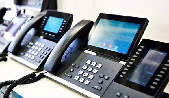 VoIP Phone Systems: Complete Guide to Internet-Based Business Communication