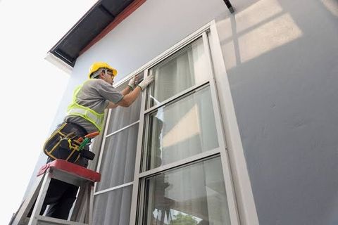 Modern House Facade Materials: Overview, Types & Design Insights