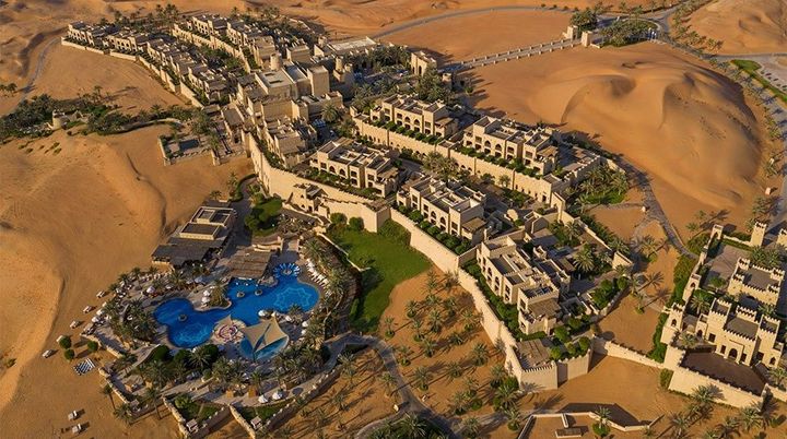 UAE Desert Resorts: Complete Guide to Luxury Stays, Desert Experiences, and Travel Planning