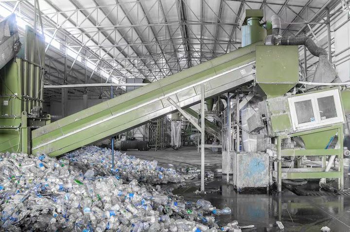 Plastic Recycling Machines: Guide to Recycling Technology and Waste Management