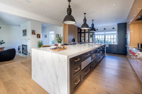 Luxury Kitchen Remodeling: Complete Design & Renovation Guide