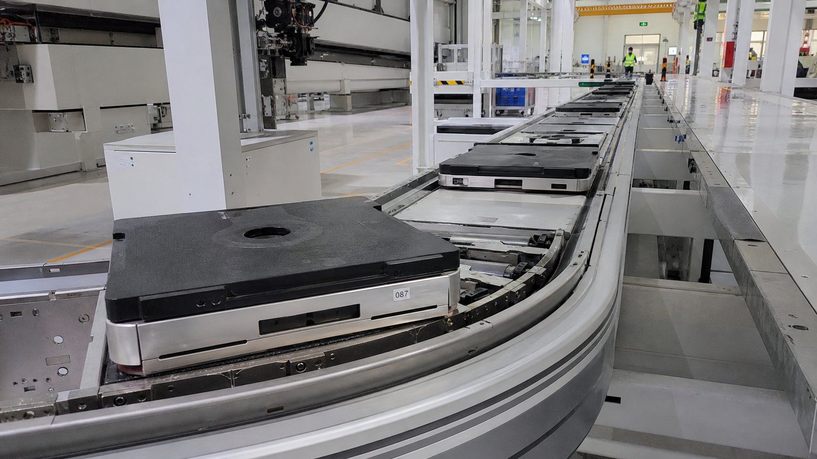 Magnetic Levitation Conveyors Explained: Contactless Transport